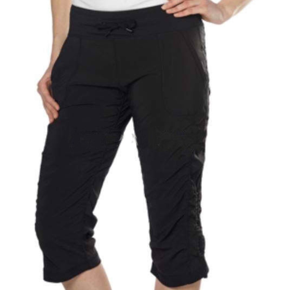 Kirkland Signature Womens Active Ruched Capri Pant